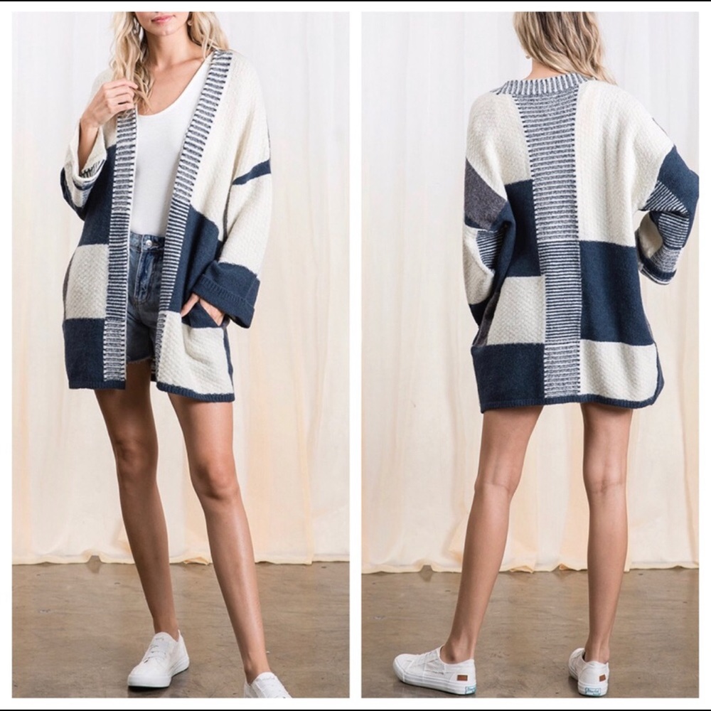 💼 Knit Color-block Cardigan Sweater - Picture 2 of 5